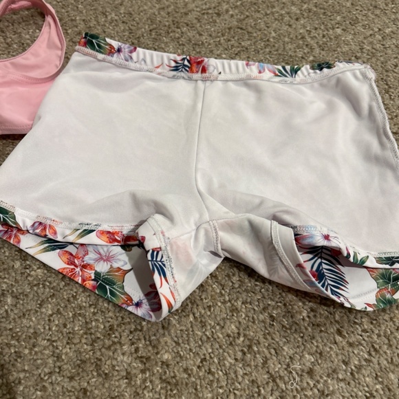 bathing suit - Picture 2 of 2